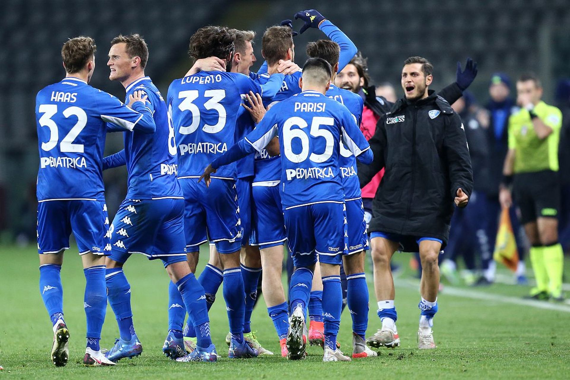 中国不仅向 中国不仅向